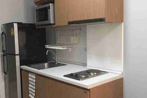 Condo in Phaya Thai, Bangkok, Thailand, 1 bedroom  № 183434 - photo 8