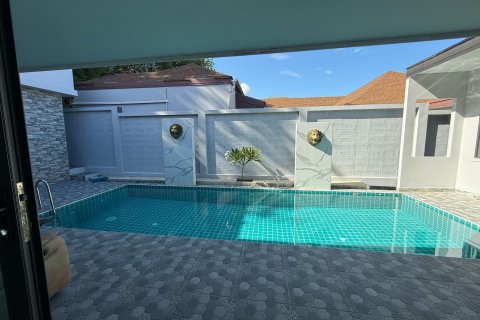 Вилла в Пхукете, Таиланд с 2 спальнями  № 139042 - фото 1