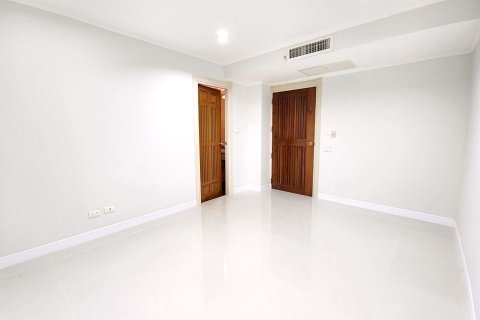 Кондоминиум с 3 спальнями в Ча-аме, Таиланд № 139040 - фото 17