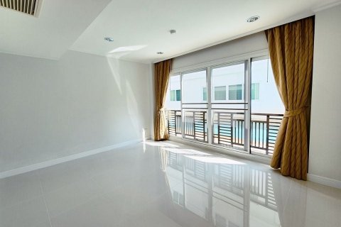 Кондоминиум с 3 спальнями в Ча-аме, Таиланд № 139040 - фото 13