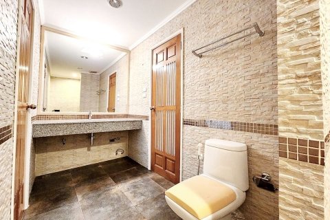 Кондоминиум с 3 спальнями в Ча-аме, Таиланд № 139040 - фото 8