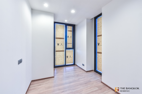 Condo in Bangkok, Thailand, 2 bedrooms № 184193 - photo 9
