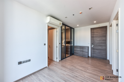 Condo in Bangkok, Thailand, 2 bedrooms № 184193 - photo 7
