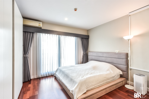 Condo in Bangkok, Thailand, 2 bedrooms № 184194 - photo 6