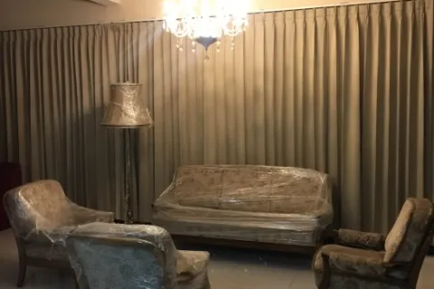 Haus in Bang Kapi, Bangkok, Thailand 5 Schlafzimmer № 216177 - Foto 2