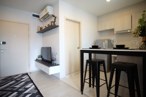 Studio dans le Condo à Bang Phlat, Bangkok, Thaïlande  № 171098 - photo 10