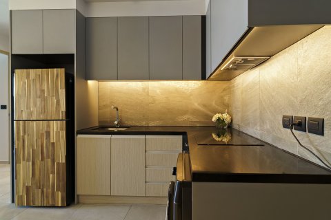 Condo à Watthana, Bangkok, Thaïlande, 2 chambres  № 171097 - photo 9