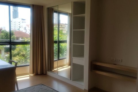 Condo à Watthana, Bangkok, Thaïlande, 2 chambres  № 171099 - photo 6