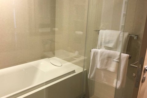 Condo à Watthana, Bangkok, Thaïlande, 2 chambres  № 171099 - photo 5