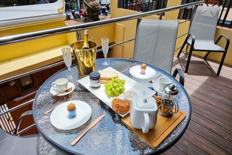 Townhouse in Pattaya, Thailand 5 bedrooms № 171095 - photo 14