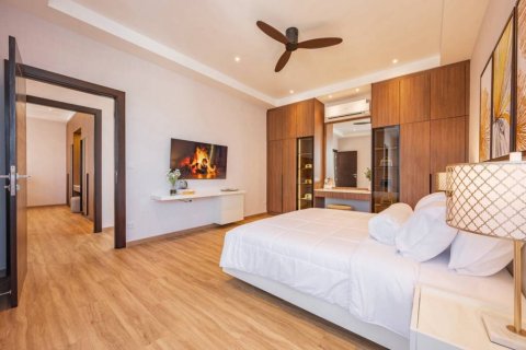Villa in Hang Dong, Thailand 5 bedrooms № 114459 - photo 8