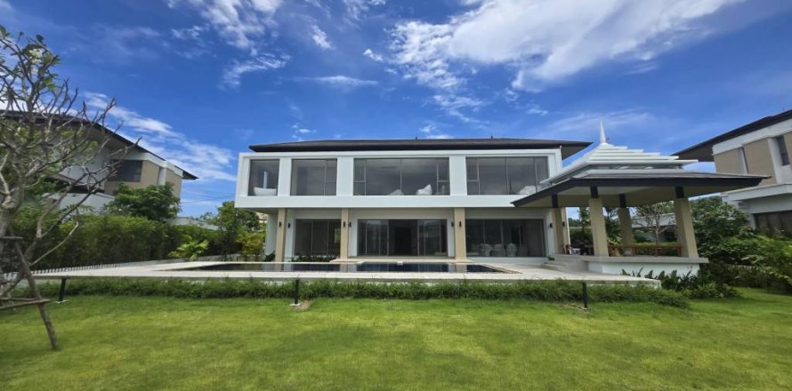 Villa à Bang Tao, Thaïlande 5 chambres № 114457