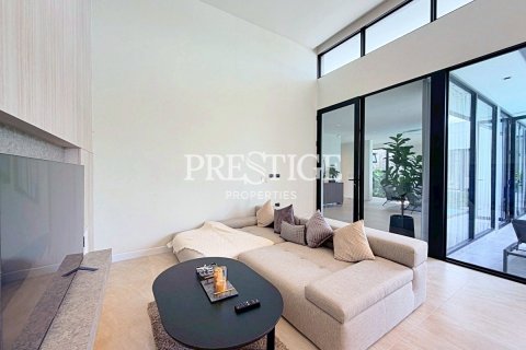 House in Pattaya, Thailand 3 bedrooms № 197823 - photo 3