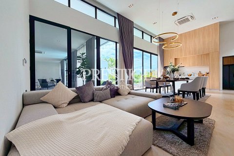 House in Pattaya, Thailand 3 bedrooms № 197823 - photo 5