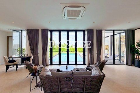 House in Pattaya, Thailand 3 bedrooms № 197823 - photo 12