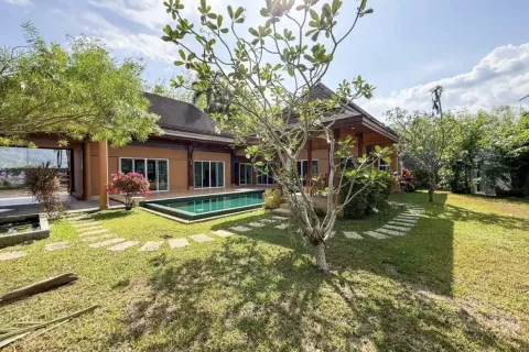 Villa in Phuket, Thailand 3 bedrooms № 171743 - photo 30