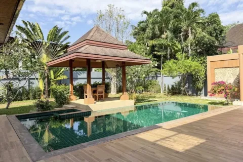Villa in Phuket, Thailand 3 bedrooms № 171743 - photo 29