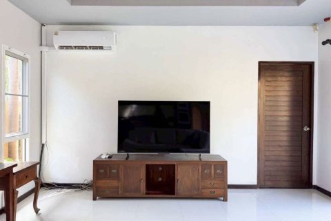 Villa in Phuket, Thailand 3 bedrooms № 171743 - photo 10