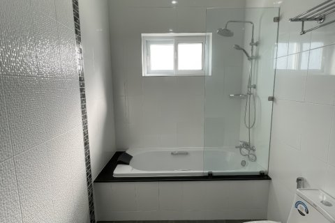 Maison à Pattaya, Thaïlande 3 chambres № 155617 - photo 19