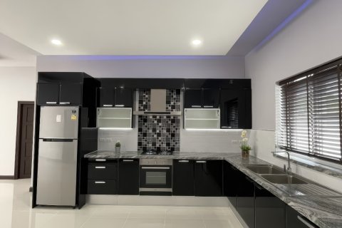 Maison à Pattaya, Thaïlande 3 chambres № 155617 - photo 11