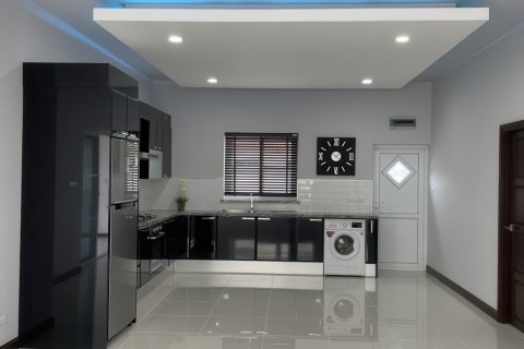 Maison à Pattaya, Thaïlande 3 chambres № 155617 - photo 10