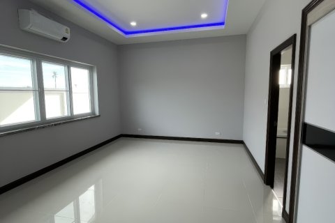 Maison à Pattaya, Thaïlande 3 chambres № 155617 - photo 18