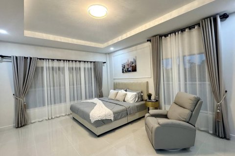 Maison à Pattaya, Thaïlande 3 chambres № 155621 - photo 21