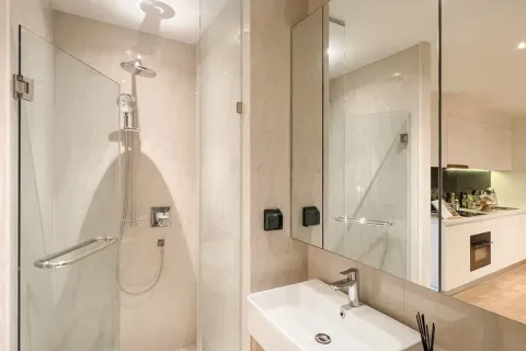 Кондоминиум с 2 спальнями в Ваттхане, Бангкок, Таиланд № 161228 - фото 13