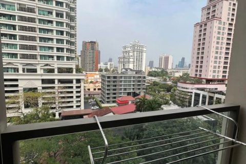 Condo in Watthana, Bangkok, Thailand, 2 bedrooms  № 161229 - photo 4