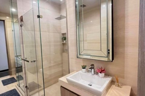 Condo in Watthana, Bangkok, Thailand, 2 bedrooms  № 161229 - photo 11