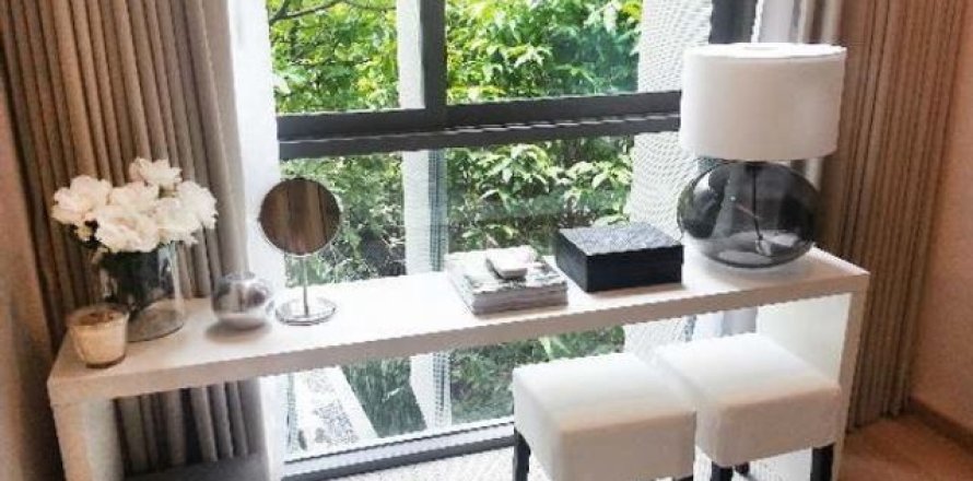 Condo in Watthana, Bangkok, Thailand, 2 bedrooms  № 161232