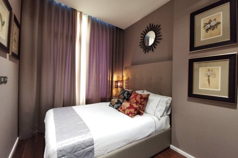 Condo in Watthana, Bangkok, Thailand, 2 bedrooms  № 161230 - photo 8