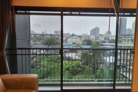 Studio dans le Condo à Khlong Toei, Bangkok, Thaïlande  № 142656 - photo 10