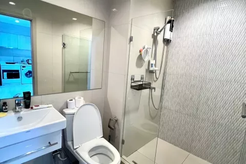 Studio dans le Condo à Khlong Toei, Bangkok, Thaïlande  № 142656 - photo 6