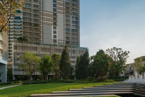Studio in the Condo in Khlong Toei, Bangkok, Thailand  № 158632 - photo 11