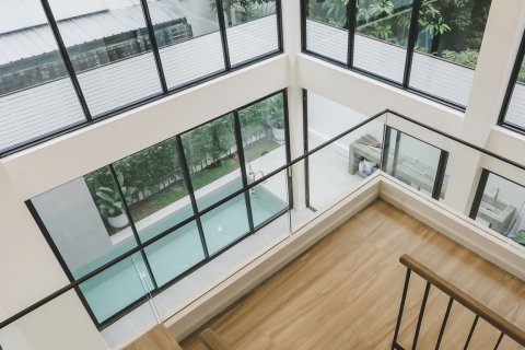 Дуплекс в Пхракханонге, Бангкок, Таиланд с 3 спальнями № 158635 - фото 4