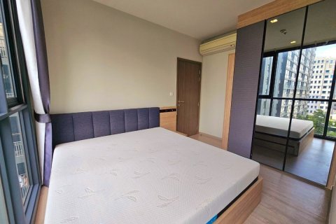 Condo à Bang Sue, Bangkok, Thaïlande, 2 chambres  № 158633 - photo 8