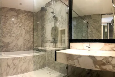 Condo in Khlong Toei, Bangkok, Thailand, 3 bedrooms  № 158636 - photo 12