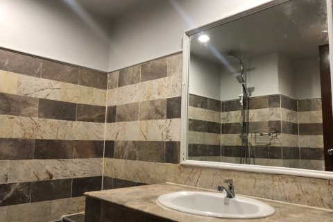 Condo in Bangkok, Thailand, 1 bedroom  № 157567 - photo 7