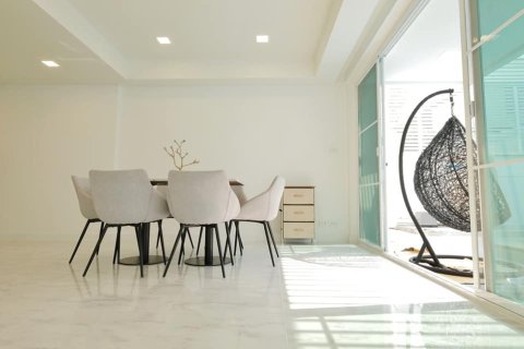 Condo à Bangkok, Thaïlande, 3 chambres № 157566 - photo 26