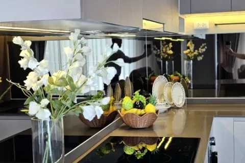 Eigentumswohnung in Bang Rak, Bangkok, Thailand, 2 Schlafzimmer  № 218947 - Foto 9