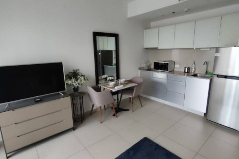 Condo in Bangkok, Thailand, 1 bedroom № 152555 - photo 2