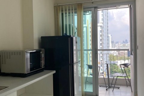 Studio in the Condo in Bang Rak, Bangkok, Thailand № 167882 - photo 7