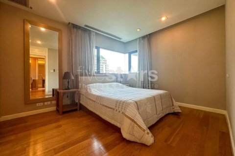 Studio in the Condo in Sathon, Bangkok, Thailand  № 167883 - photo 8