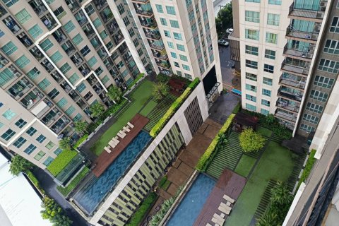 Condo in Sathon, Bangkok, Thailand, 2 bedrooms  № 142176 - photo 12