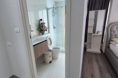 Condo in Sathon, Bangkok, Thailand, 2 bedrooms  № 142176 - photo 18