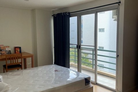 Кондоминиум с 2 спальнями в Клонг Тоэй, Бангкок, Таиланд № 136695 - фото 9