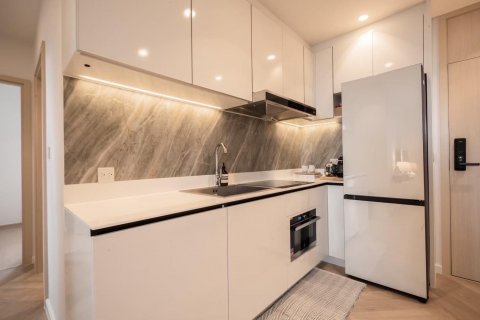 Condo in Watthana, Bangkok, Thailand, 2 bedrooms № 136697 - photo 5