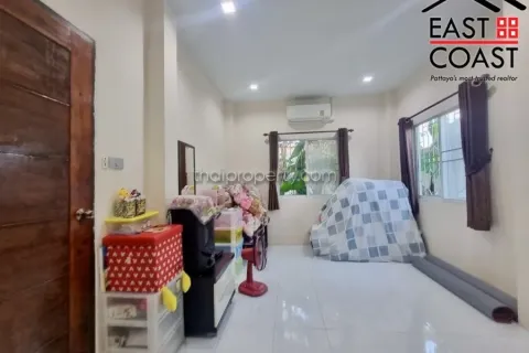 Casa de 2 dormitorios en Pattaya, Tailandia № 213561 - foto 6