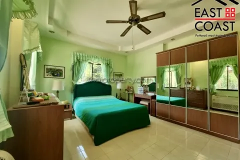 Casa de 3 dormitorios en Pattaya, Tailandia № 213559 - foto 16